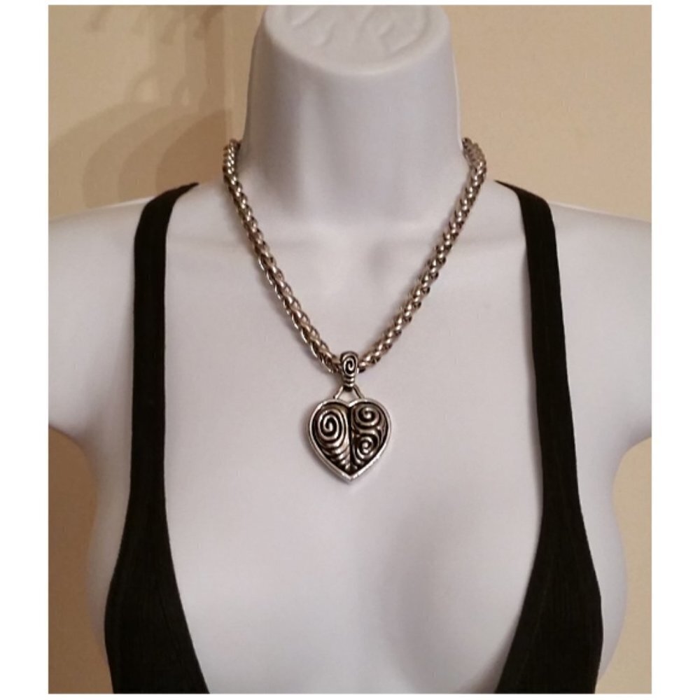 Antique silver tone chunky chain heart necklace free ring statement look